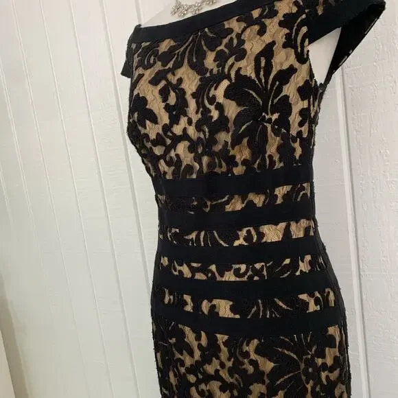 Tadashi Shoji Women Formal Short Sleeve Black Lace Gown Dress Whimsigoth Size 6